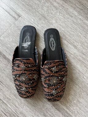 Catalina Brown & Black Embellished Slip-On Mules